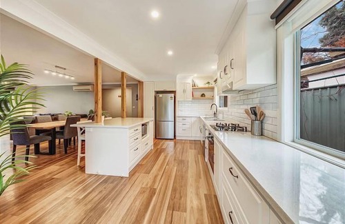 Bright Apartment | Millie's Retreat, Bright