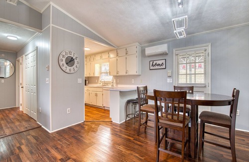 Stoney Ridge Cottage | Million Dollar View