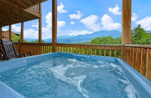 Chalet Village House | Million Views Theater Hot Tub Game Room