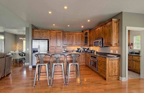 Sky Valley House | MillionDollarViewSkyValley,ElectronicBasketball,91Mbps,3bedroom,2 bath, 1Level,