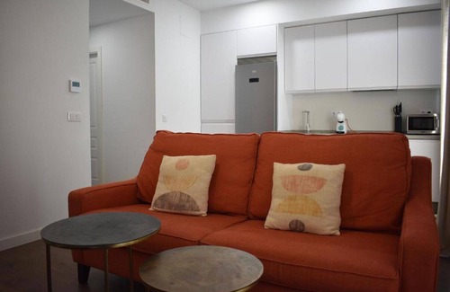 Constantina Apartment | Mills 1 bedroom