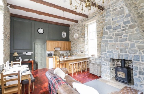 Cootehill Cottage | MILLVALE COTTAGE, family friendly in Cootehill, County Cavan