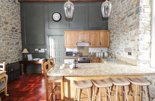 Cootehill Cottage | MILLVALE COTTAGE, family friendly in Cootehill, County Cavan