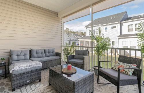 Frankford House | Milos Haven - Close to Beaches