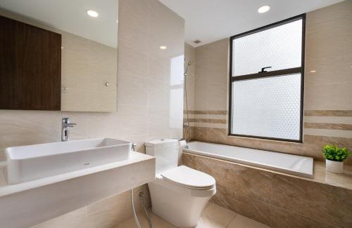 Bach Dang Riverside Apartment | MIN' Apartment - Saigon Royal - Upscale Apartment - near Ben Thanh - Downtown