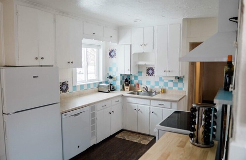 Colorado Springs Apartment | Miners Bend! Historic Locale Scenic Private Deck