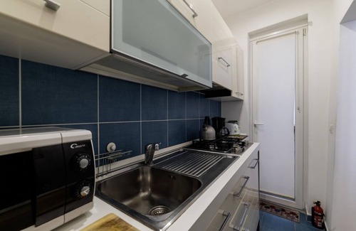 Rome City Centre Apartment | Minerva 5 - FromHometoRome