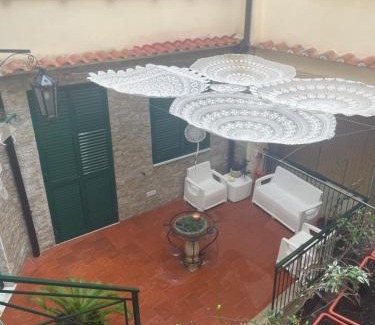 Historical Downtown Salerno Apartment | Minerva Charming House Your Romantic Hideaway near Amalfi Coast