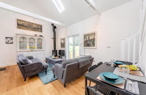Battle House | Mingan Barn