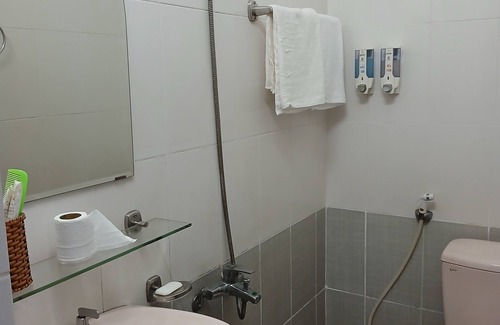 Tan Binh Hotel | Minh Hieu Hotel