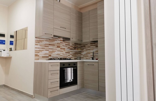 Montesilvano Apartment | Mini apartment a stone's throw from the beach with parking space