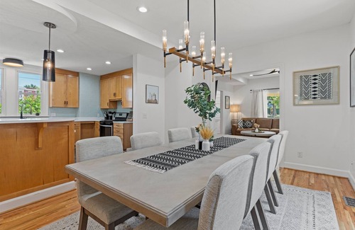 Midtown - Westport House | Mini Midtown Martini - Hot Tub + King Bed(s)