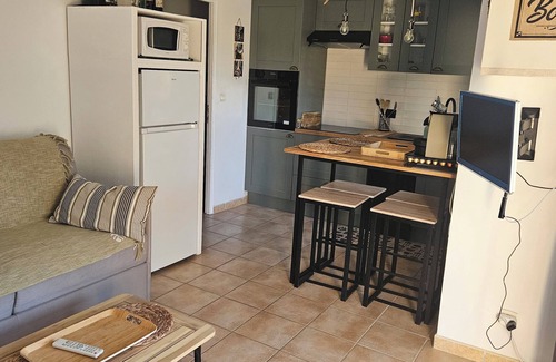 Serra-di-Ferro House | Mini-Villa in a residence with swimming pool, terrace, shady garden