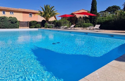 Lecci Apartment | Mini villa Messicana. 5 pers, piscine, 500 m plage