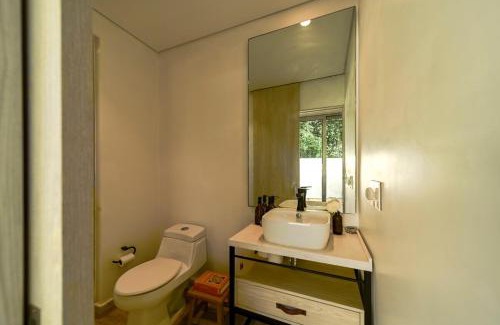 Saladita Apartment | Minimalist Surf, Pool, AC, Icebath, Yoga, Saladita, 50m to Surf
