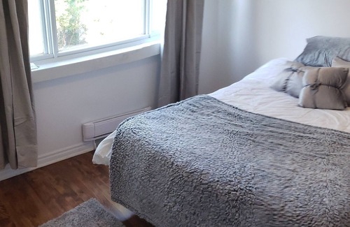Montreal Apartment | Minimum 32days or more rental .. Long Term Rental