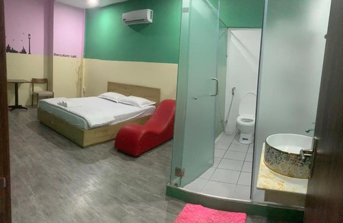 Thuan An Hotel | Minions Hotel