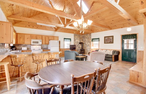 Breezy Point Cabin | Minnesota Cabin Rental: 3 Mi to Pelican Lake!