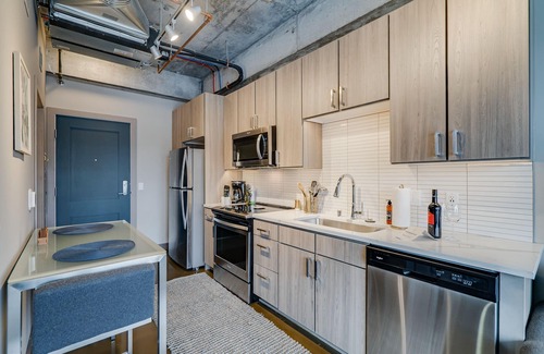 Warehouse District Apartment | MINNeSTAY* Sable 507 North Loop