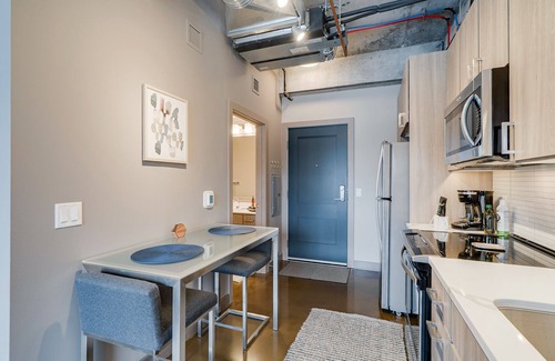 Warehouse District Apartment | MINNeSTAY* Sable 507 North Loop