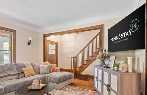 Minneapolis House | MINNeSTAY* Theodore Wirth Classic | Pet Friendly