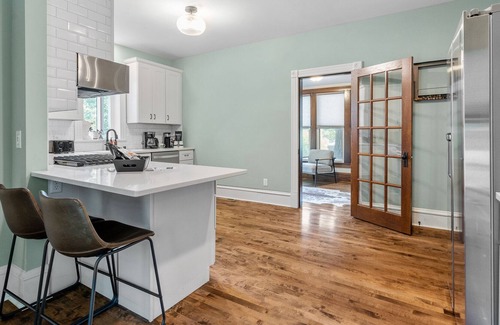 Minneapolis House | MINNeSTAY* Theodore Wirth Classic | Pet Friendly