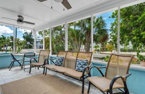 Anna Maria House | Minnow 1 Cabin