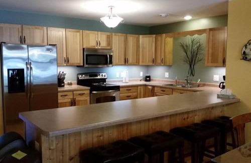 Minocqua House | Minocqua Lake Condo B7