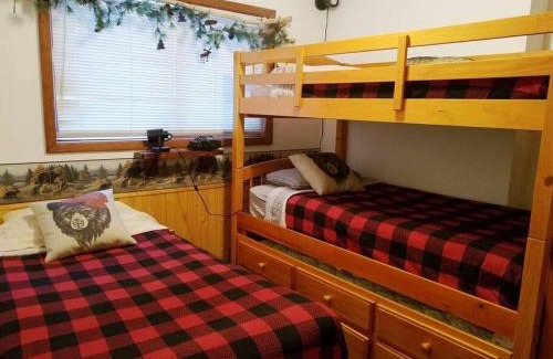Minocqua House | Minocqua Shores Condo #7