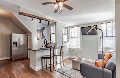 Mobile Apartment | Mins from Downtown & Dining, Dauphin Darling 4