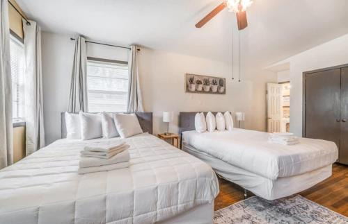 Whitehaven House | Mins to Graceland & Airport- Whitehaven Hideaway