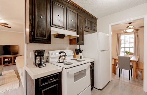 Irmo House | Mins to Lake Murray & Downtown - Restful Ranch
