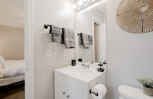 Irmo House | Mins to Lake Murray & Downtown - Restful Ranch