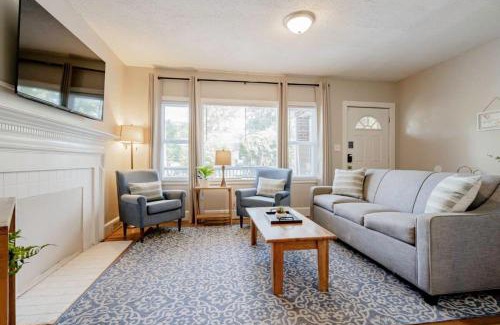 Columbia House | Mins to USC, Hospital, Zoo! Columbia Duet- 2 Units