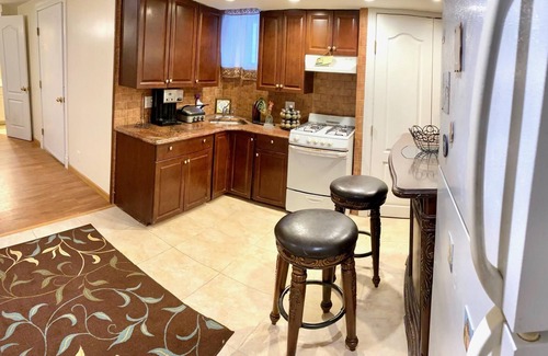 Queens House | Mint condition 1 bedroom apartment in college point close to LAG Airport.