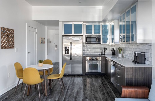 The Gulch Apartment | Mint House Nashville-The Gulch-11th Ave S