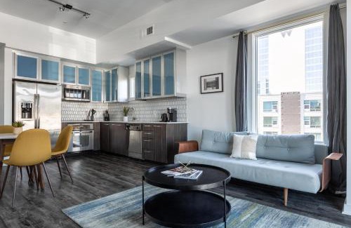 The Gulch Apartment | Mint House Nashville - The Gulch - 11th Ave S