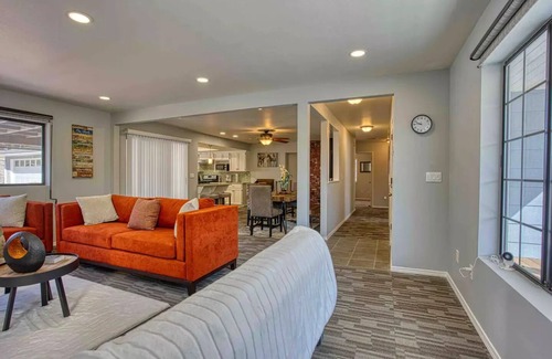 Kernville House | MiNT: Modern luxury & charm in downtown Kernville.