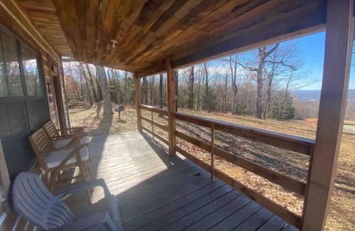 Fayetteville Cabin | Minutes from Baum Stadium with a View!