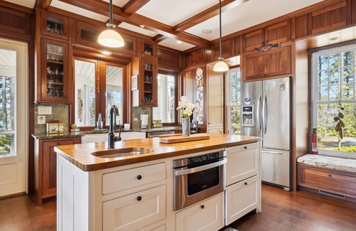St. Michaels House | Minutes from Downtown St. Michaels | Private Dock | Kayaks | 1000 Ft of Shorelin
