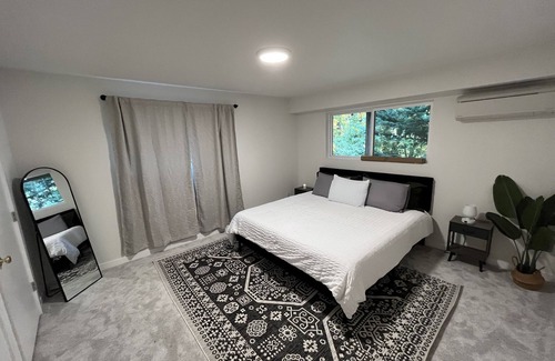 Portland Heights Hotel | Minutes from downtown and the Arts district awaits your Emerald Forest Hideaway.