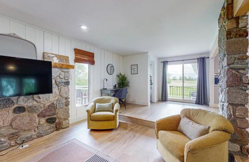 Petoskey House | Minutes from it All