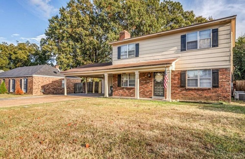 Memphis House | Minutes from the Airport - Wonderful Warrington