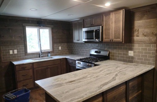 Lewiston House | Minutes to town or very peaceful woods retreat! Close to trails and golf.