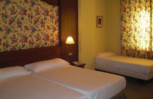 Algeciras Hotel | Mir Octavio