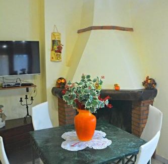 Piazza-Tralia-Pendolo House | MIRA HOUSE