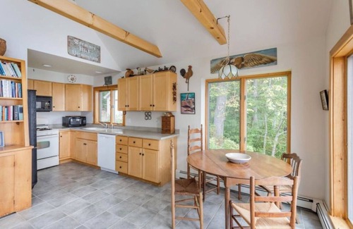 Round Pond House | Miracle place