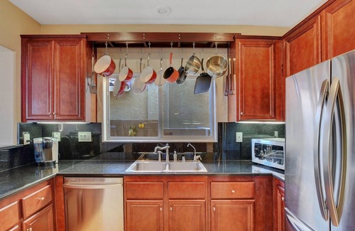 North Las Vegas House | Miraculous 3-Bed/2.5-Bath SFH in North Las Vegas