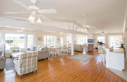 Sandbridge House | Miramar