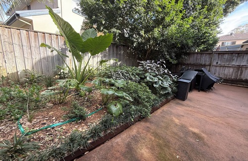 Miranda House | Miranda Retreat Stylish 1-Bedroom Near Cronulla & Sydney Airport